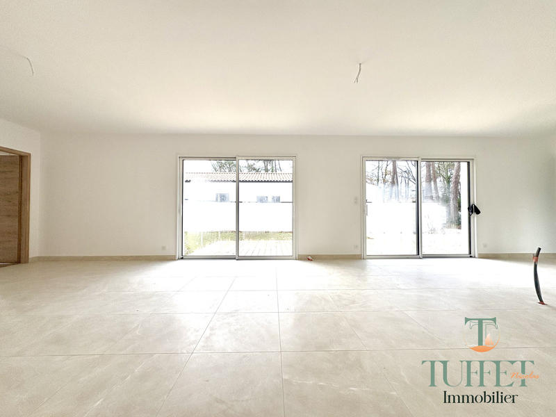 Maison - 103 m² - 4 pièces