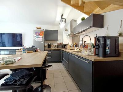 Maison - 80 m² - 5 pièces