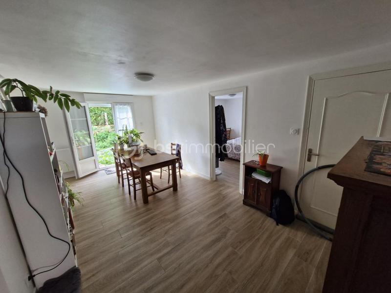 Maison traditionnelle - 160 m² - 7 pièces