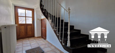 Maison - 220 m² - 10 pièces