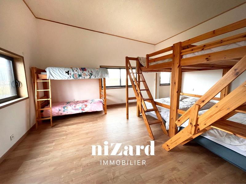 Local commercial - 820 m²