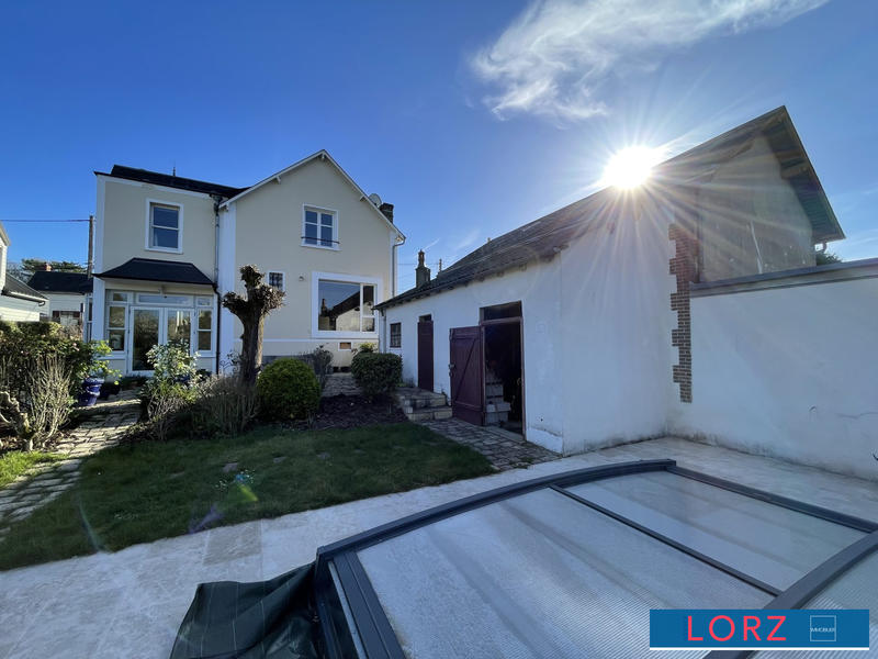 Maison ancienne - 183 m² - 7 pièces