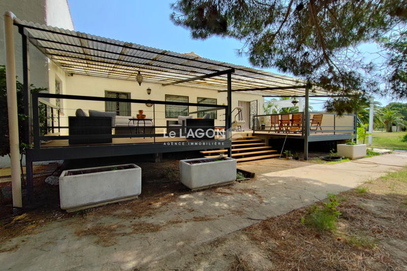 Propriété - 200 m²