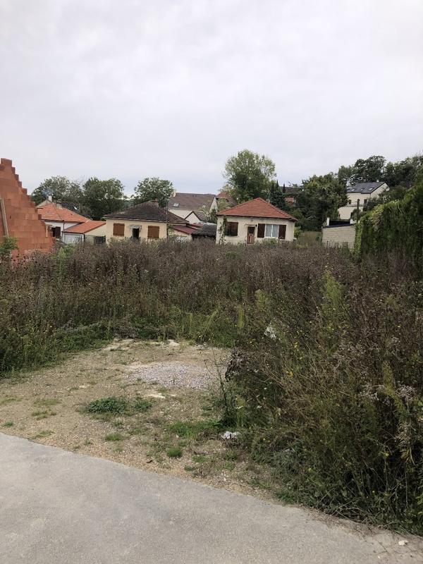 Terrain constructible - 573 m²