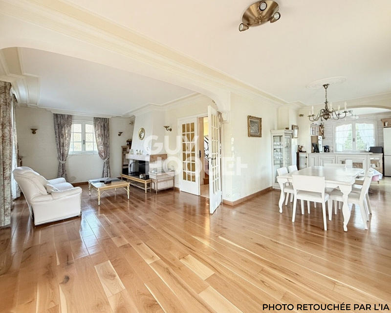 Maison - 130 m² - 7 pièces