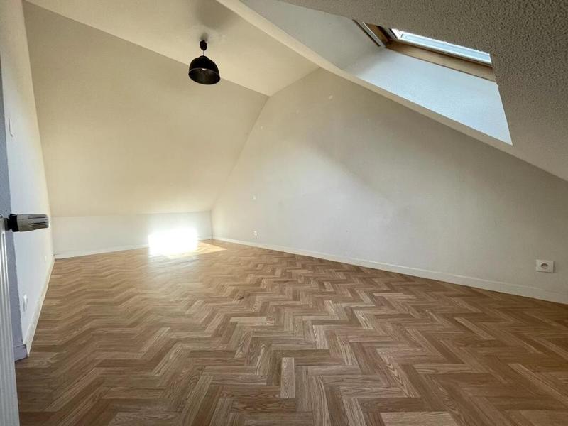 Maison - 82 m² - 4 pièces