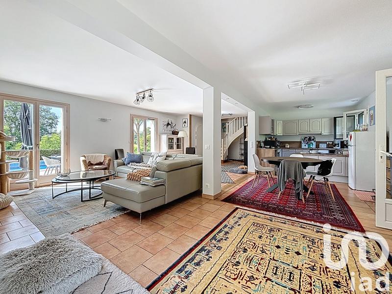 Maison - 150 m² - 5 pièces