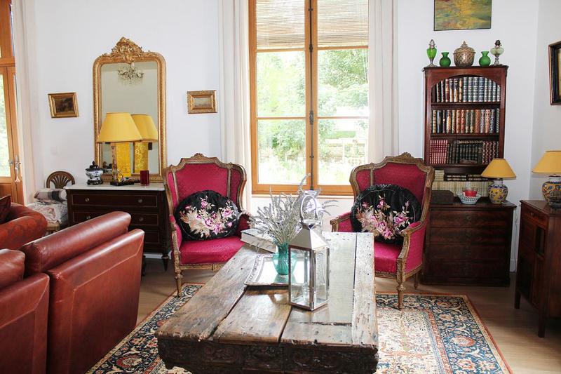 Maison de maîtres - 288 m² - 12 pièces