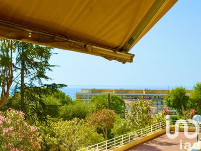 Appartement - 80 m² - 3 pièces