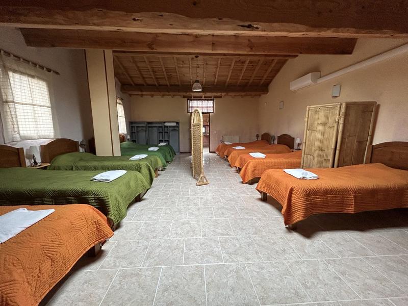 Propriété - 1 721 m² - 30 pièces