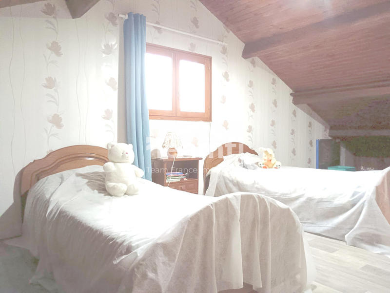 Maison - 134 m² - 7 pièces