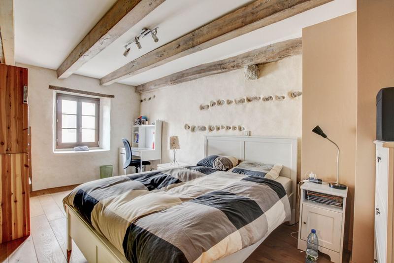 Ferme - 325 m² - 8 pièces