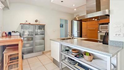 Maison - 168 m² - 7 pièces