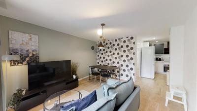 Appartement - 80 m² - 5 pièces