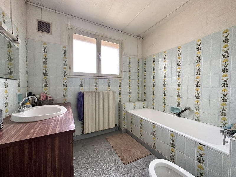 Maison - 82 m² - 3 pièces