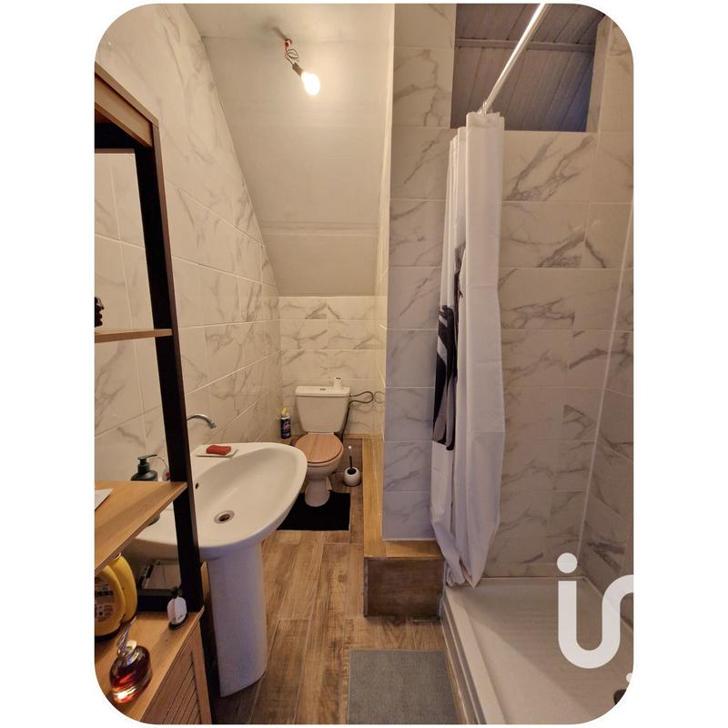 Maison - 142 m² - 8 pièces