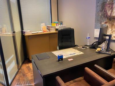 Fonds de commerce - Magasins - 77 m²