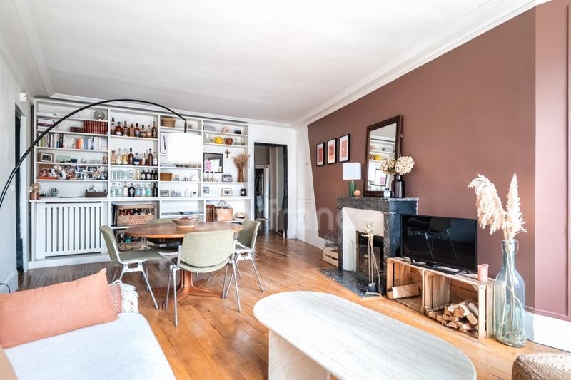 Appartement bourgeois - 84 m² - 3 pièces