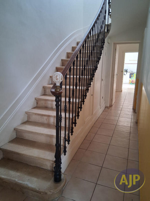 Maison - 125 m² - 6 pièces