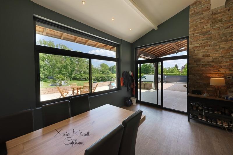 Maison - 160 m² - 5 pièces