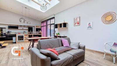 Maison - 170 m² - 8 pièces