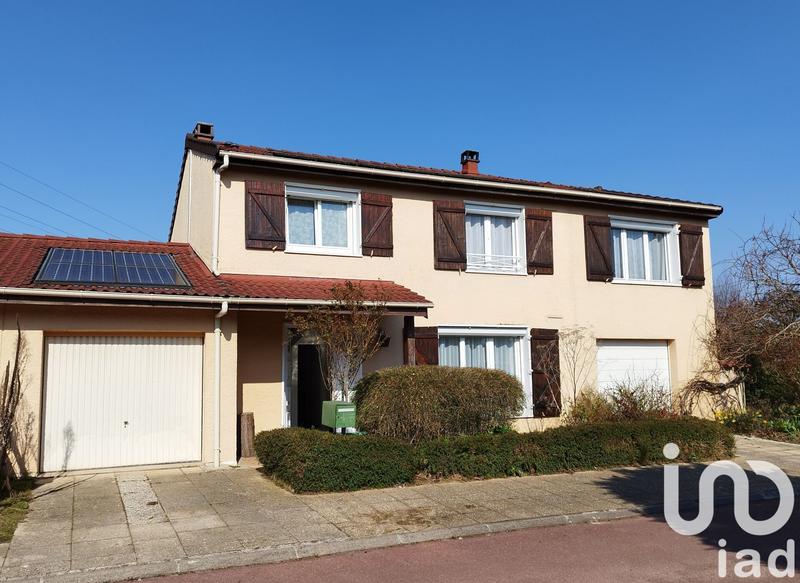 Maison - 150 m² - 8 pièces