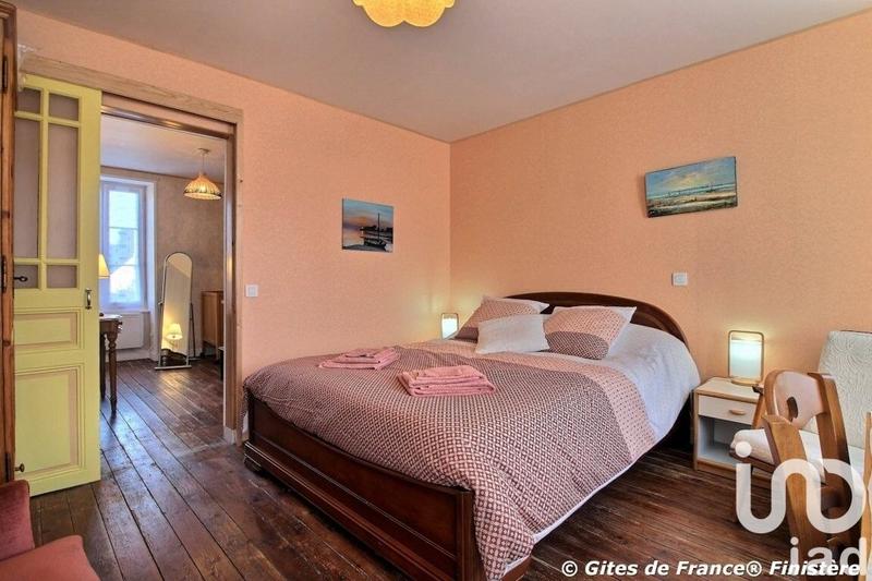 Maison de village - 170 m² - 9 pièces
