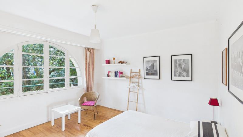 Maison - 285 m² - 8 pièces