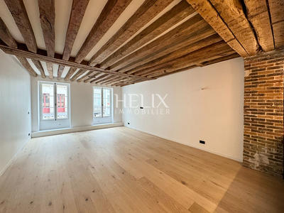 Appartement - 99 m² - 4 pièces