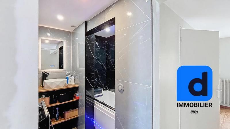 Duplex - 225 m² - 6 pièces