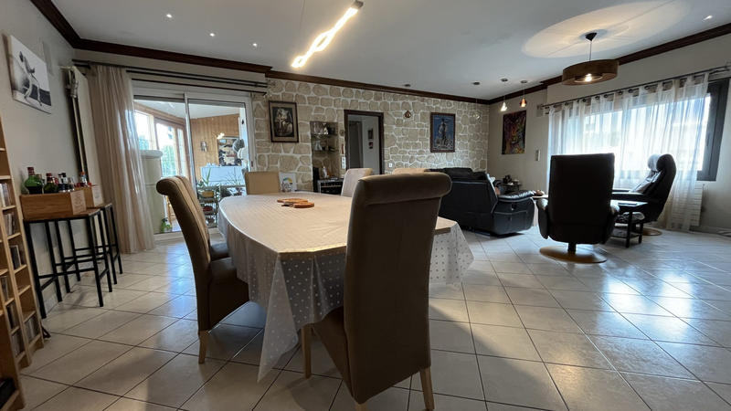 Maison - 145 m² - 6 pièces