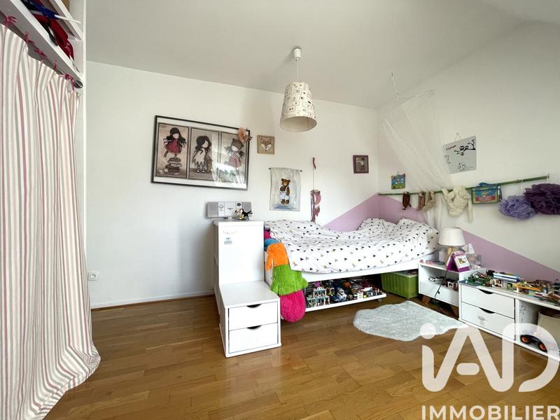 Maison - 190 m² - 9 pièces