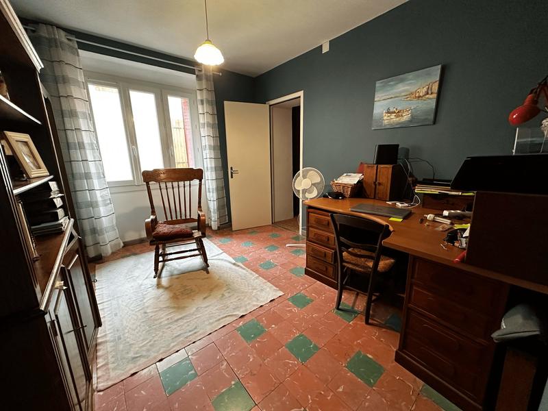 Maison - 153 m² - 11 pièces