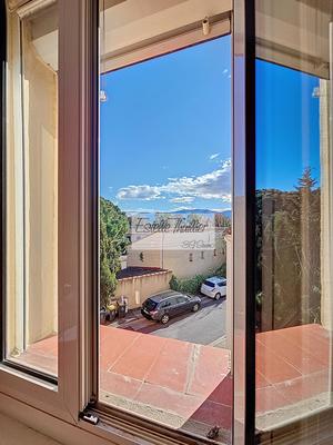 Maison de ville - 90 m² - 5 pièces