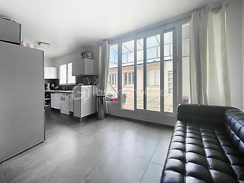Appartement - 158 m² - 5 pièces