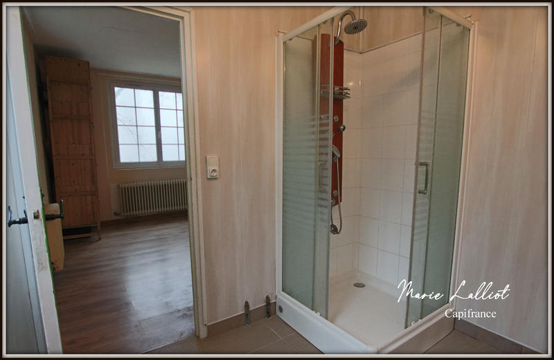 Maison - 183 m² - 6 pièces