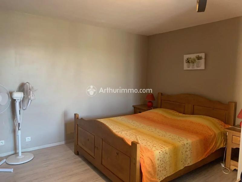 Maison - 266 m² - 8 pièces