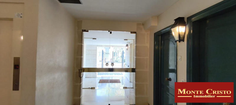 Appartement - 127 m² - 5 pièces