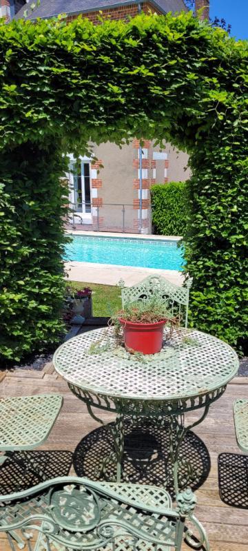 Propriété - 221 m² - 9 pièces