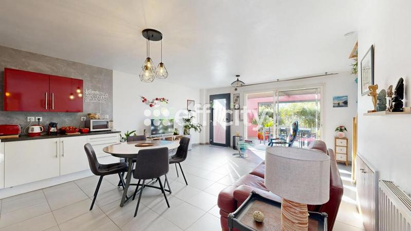 Maison - 82 m² - 4 pièces