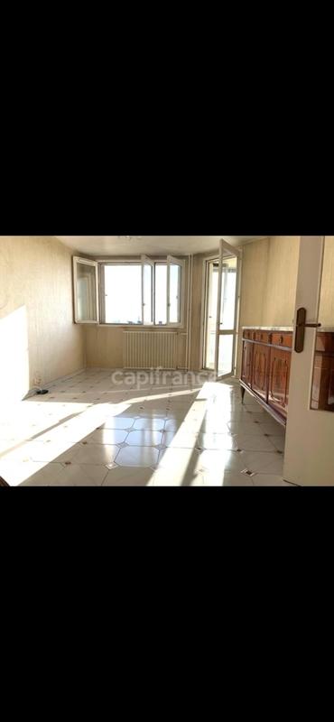 Appartement - 86 m² - 4 pièces