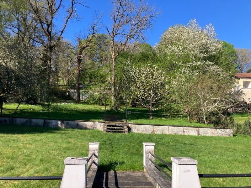 Maison - 174 m² - 9 pièces