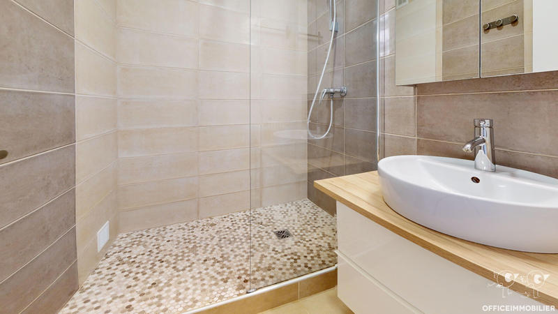 Appartement - 57 m² - 3 pièces