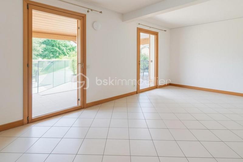 Maison - 143 m² - 6 pièces