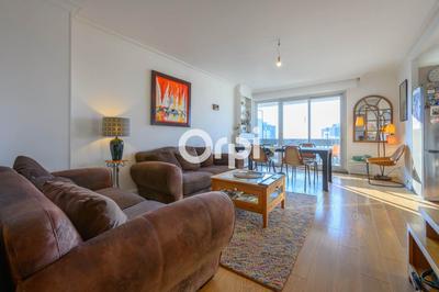 Appartement - 95 m² - 3 pièces