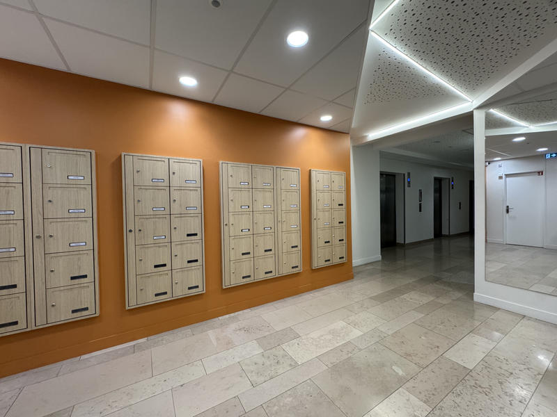 Local commercial - 269 m²