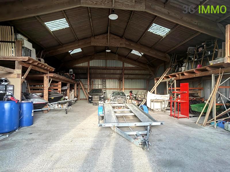 Propriété - 110 m² - 6 pièces