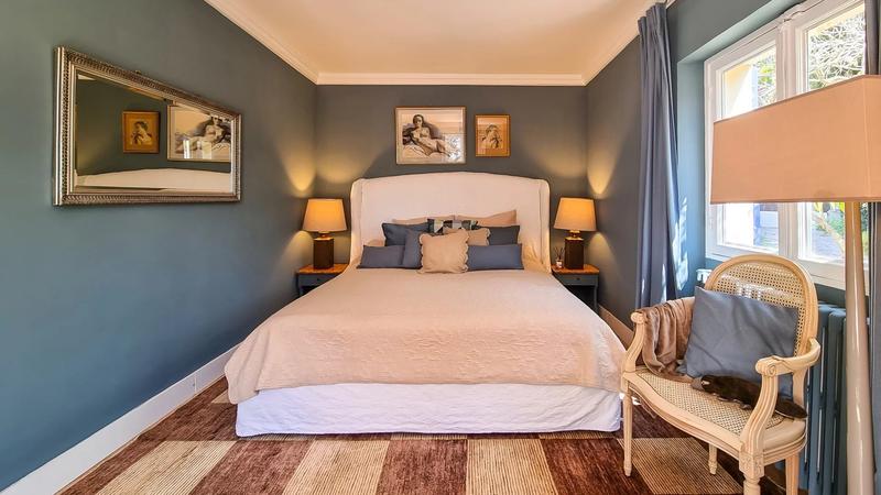 Villa - 378 m² - 11 pièces