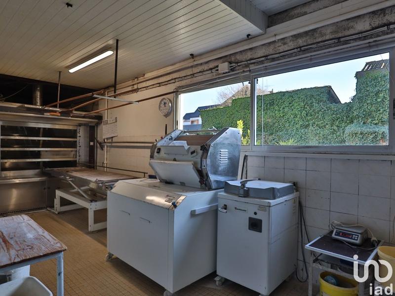 Local commercial - 330 m²