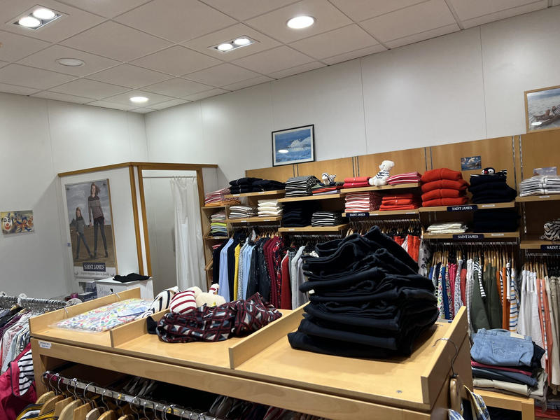 Fonds de commerce - Magasins - 110 m²